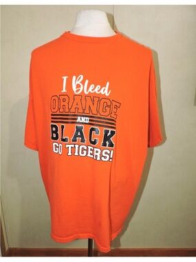 Gildan Orange Short-Sleeve 'I Bleed Orange and Black' Graphic Tee